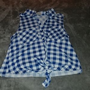 Checkered tank
